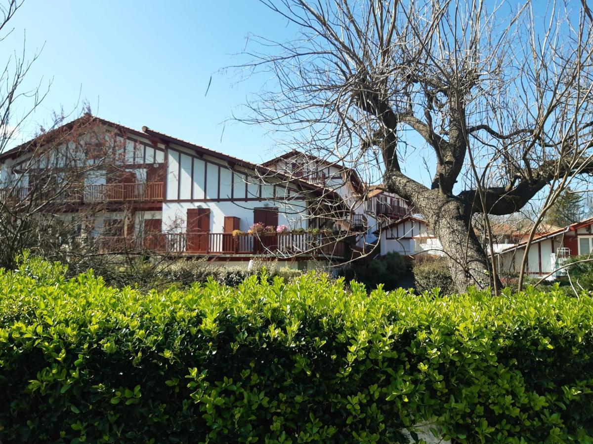 Hendaye-Plage A 200M De La Plage Exterior photo